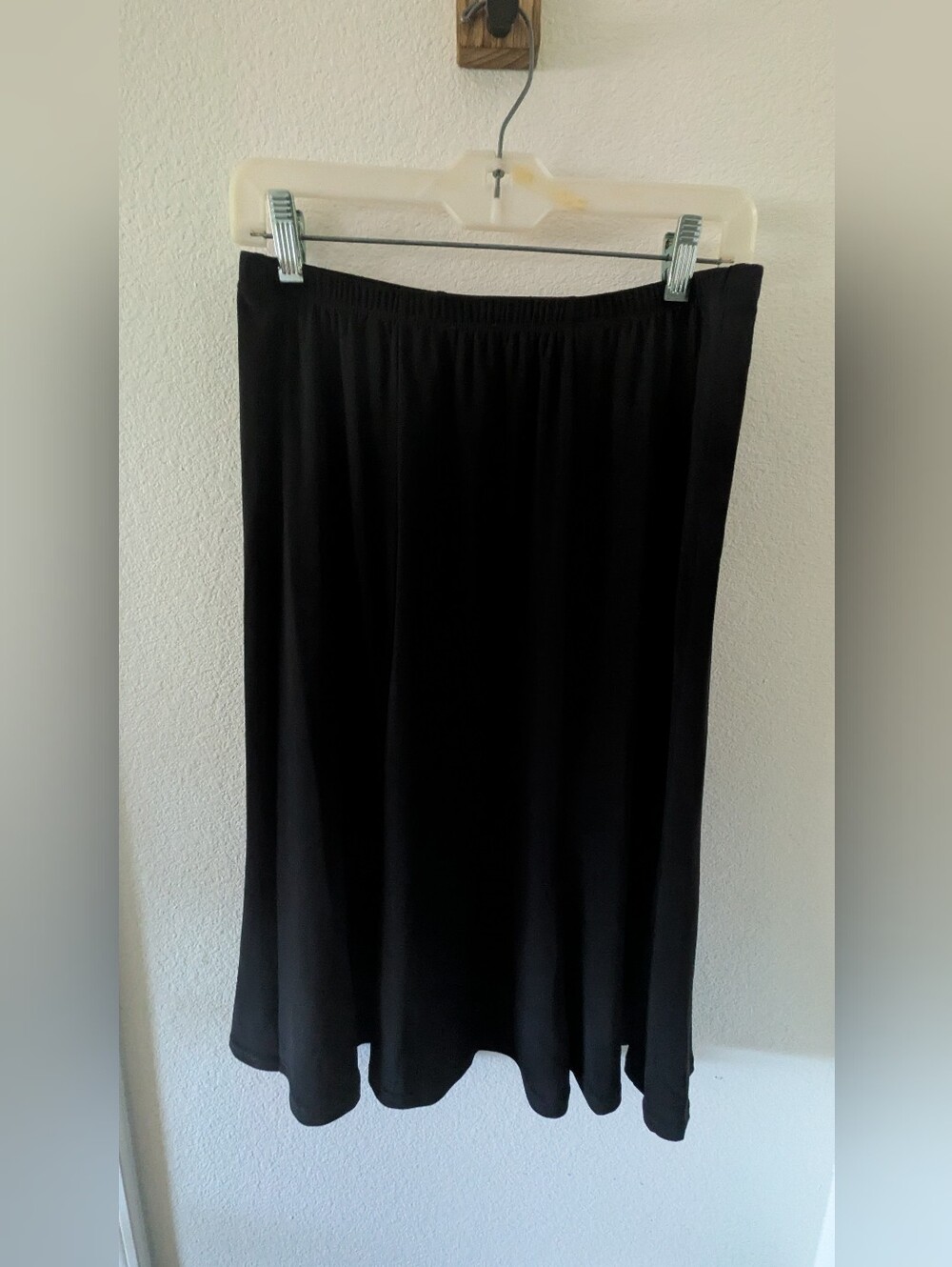 Elementz Black Midi Skirt M Pull On Elastic Waist Flowy Classic
